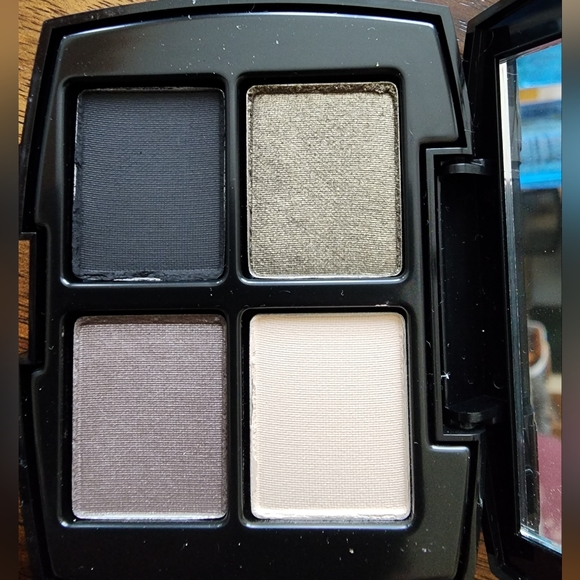 Lancome Gift - Picture 2 of 7